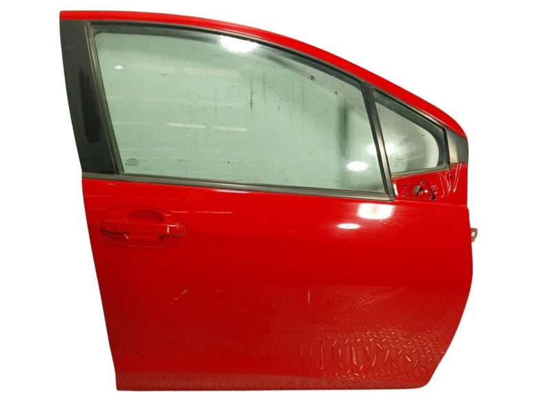 Recambio de puerta delantera derecha para toyota yaris (_p13_) 1.5 (nsp131_) referencia OEM IAM   