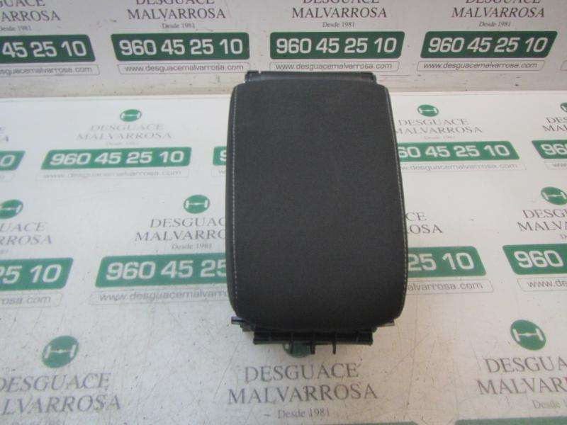 Recambio de apoyabrazos central para volkswagen golf vii lim. (5g1) bluemotion referencia OEM IAM 5G0864207FCAT  