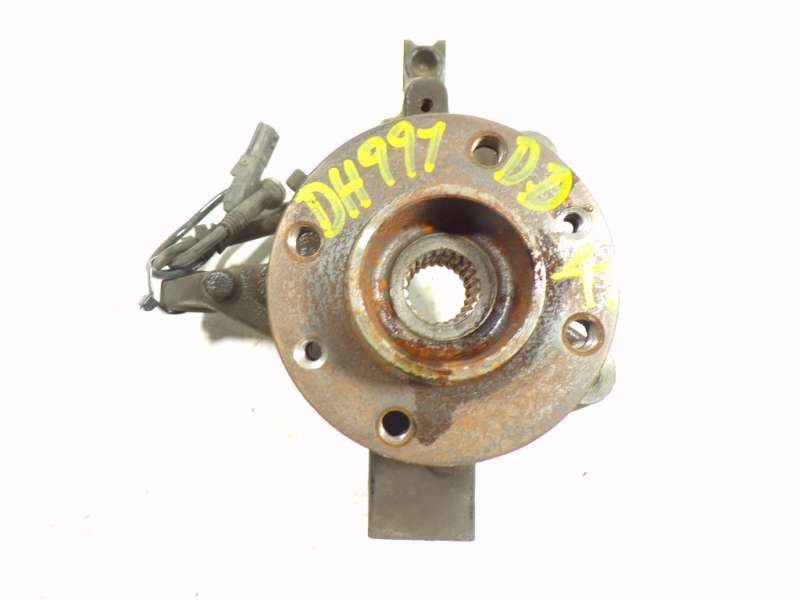 Recambio de mangueta delantera derecha para renault zoe intens referencia OEM IAM 400143684R  