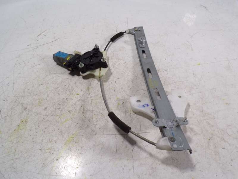 Recambio de elevalunas trasero derecho para hyundai i20 1.0 tgdi cat referencia OEM IAM 83404C7010 82480C7000 