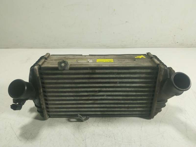 Recambio de intercooler para kia cee´d (jd) 1.4 crdi 90 referencia OEM IAM 282712A640 282702A570 
