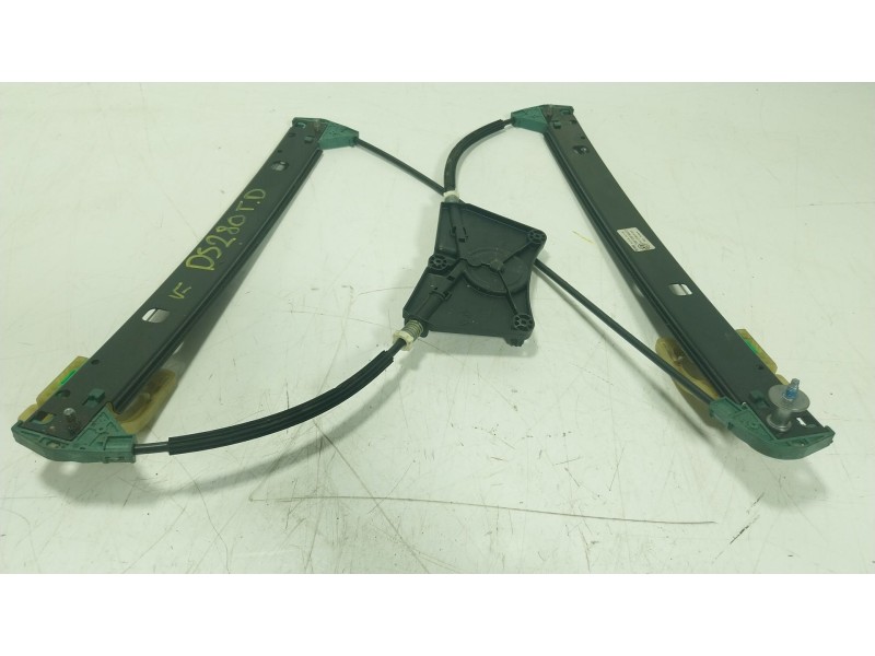 Recambio de elevalunas trasero derecho para volkswagen touareg (cr7, rc8) 3.0 tdi 4motion referencia OEM IAM  760839462D 