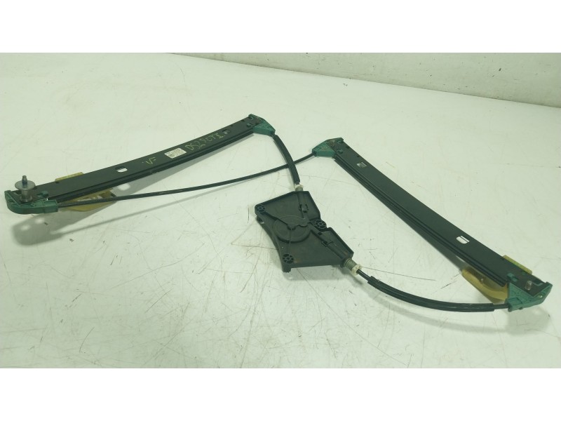 Recambio de elevalunas trasero izquierdo para volkswagen touareg (cr7, rc8) 3.0 tdi 4motion referencia OEM IAM  760839461D 