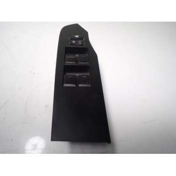 MANDO ELEVALUNAS DELANTERO IZQUIERDO 8404002120 7423202E20 