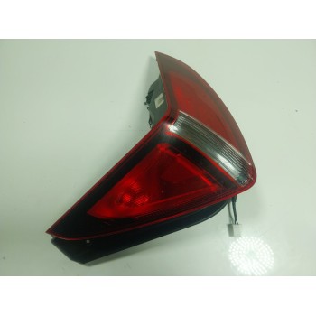 PILOTO TRASERO IZQUIERDO 92401Q0500 92402Q0500 