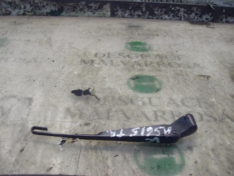 Recambio de brazo limpia trasero para ford fiesta (cbk) ghia referencia OEM IAM   