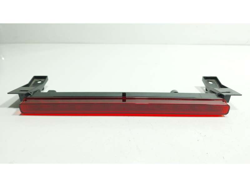 Recambio de piloto trasero central para volvo xc40 (536) t4 plug-in hybrid referencia OEM IAM  32345585 