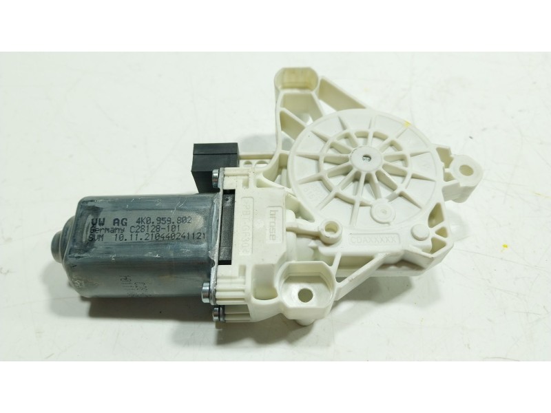 Recambio de motor elevalunas delantero derecho para porsche cayenne (9ya) 3.0 awd (9yaaa1) referencia OEM IAM  4K0959802 
