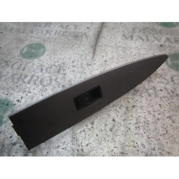 MANDO ELEVALUNAS DELANTERO DERECHO 