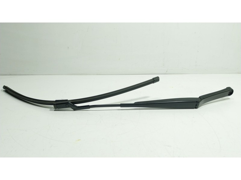 Recambio de brazo limpia delantero derecho para volkswagen tiguan 2.0 tdi referencia OEM IAM  571955409 