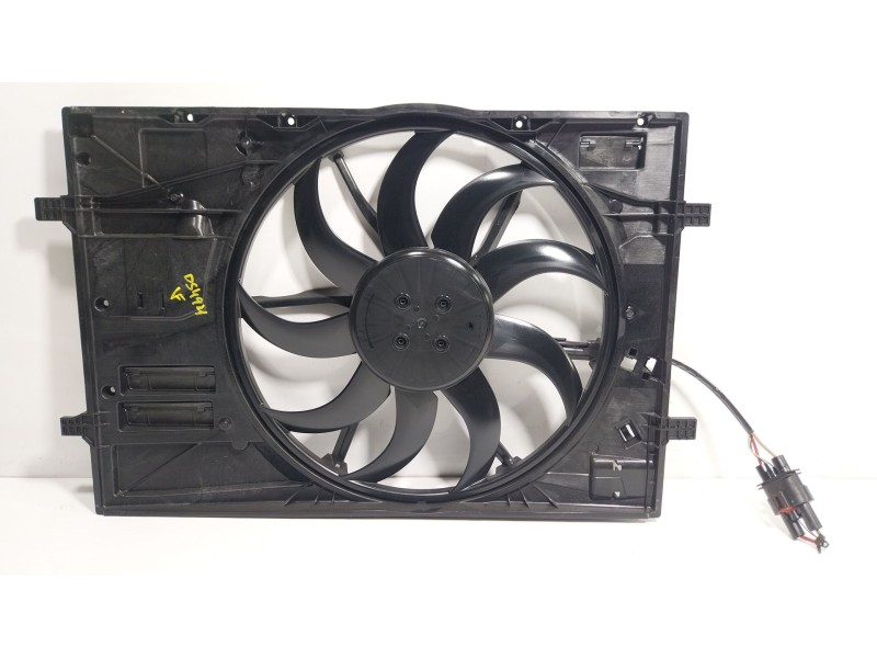 Recambio de electroventilador para volkswagen tiguan 2.0 tdi referencia OEM IAM  5WA121205 
