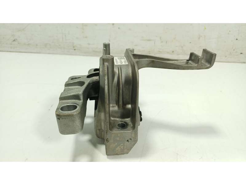 Recambio de soporte motor derecho para volkswagen tiguan 2.0 tdi referencia OEM IAM  5WA199262AQ 