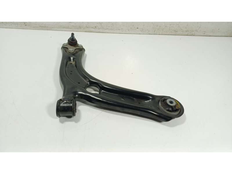 Recambio de brazo suspension inferior delantero derecho para volkswagen tiguan 2.0 tdi referencia OEM IAM  3Q0407152P 