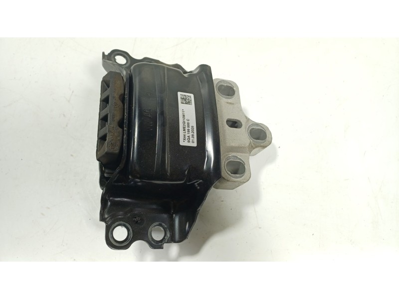 Recambio de soporte motor izquierdo para volkswagen tiguan 2.0 tdi referencia OEM IAM  5QA199555C 