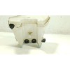Recambio de deposito limpia para toyota yaris (_p13_) 1.5 (nsp131_) referencia OEM IAM   