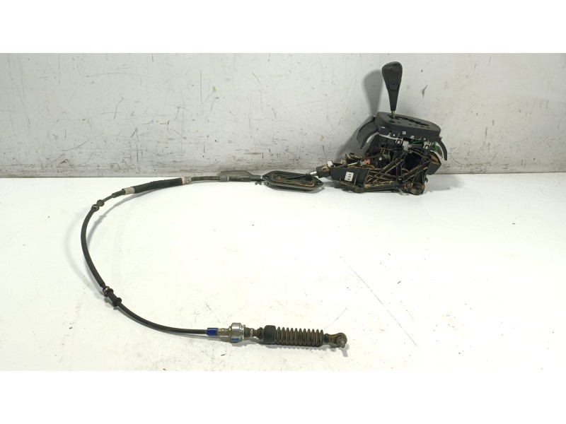 Recambio de palanca cambio para toyota yaris (_p13_) 1.5 (nsp131_) referencia OEM IAM   