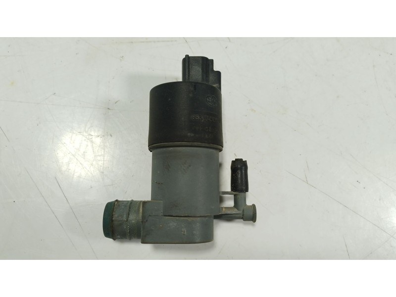 Recambio de bomba limpia para toyota yaris (_p13_) 1.5 (nsp131_) referencia OEM IAM  853300D121 
