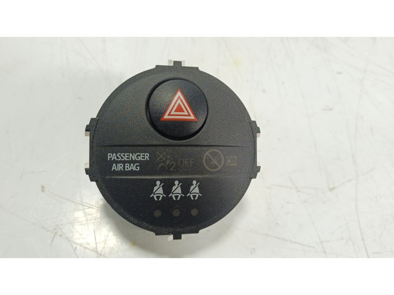 Recambio de warning para toyota yaris (_p13_) 1.5 (nsp131_) referencia OEM IAM  839500D100 