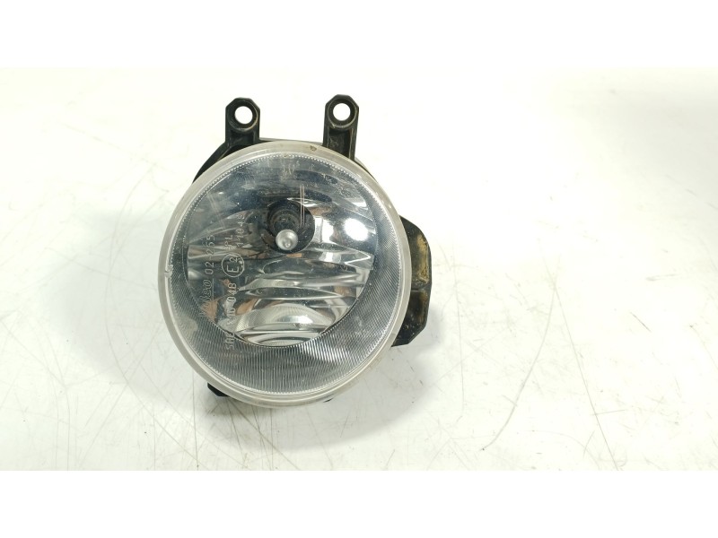 Recambio de faro antiniebla izquierdo para toyota yaris (_p13_) 1.5 (nsp131_) referencia OEM IAM  8122002110 