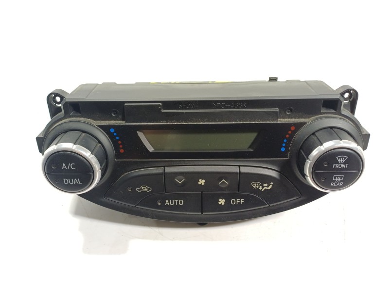 Recambio de mando climatizador para toyota yaris (_p13_) 1.5 (nsp131_) referencia OEM IAM  559000D800 