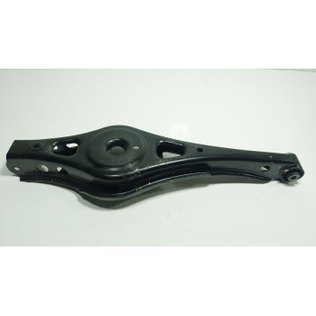 BRAZO SUSPENSION INFERIOR TRASERO DERECHO 202002546AA 