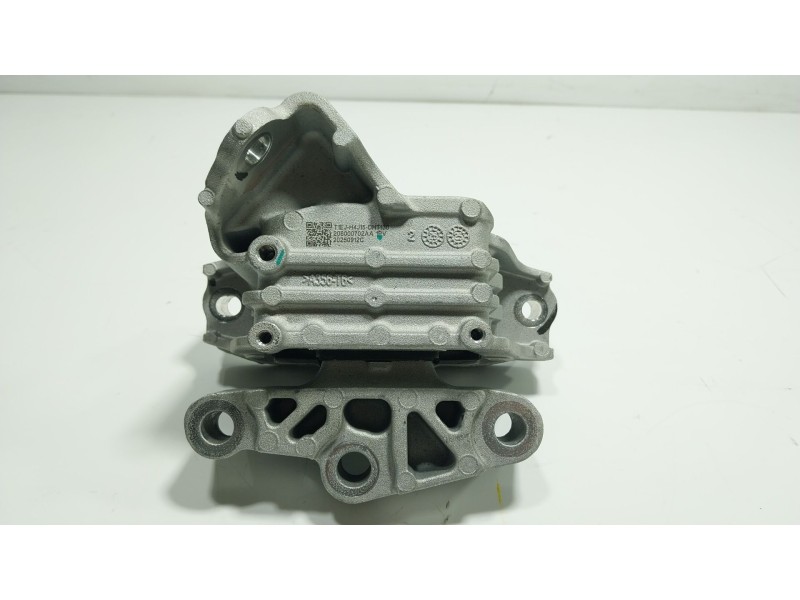 Recambio de soporte motor izquierdo para omoda omoda5 hev referencia OEM IAM  206000702AA 