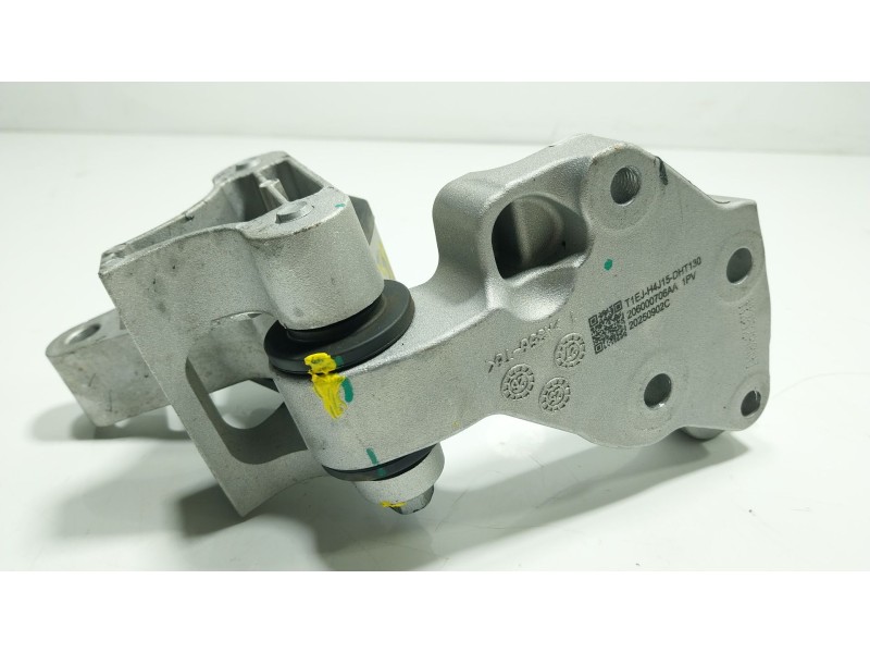 Recambio de soporte motor trasero para omoda omoda5 hev referencia OEM IAM  206000706AA 