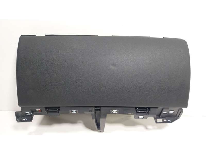 Recambio de guantera para tesla model y ev perfomance a las 4 ruedas referencia OEM IAM  168422700C 