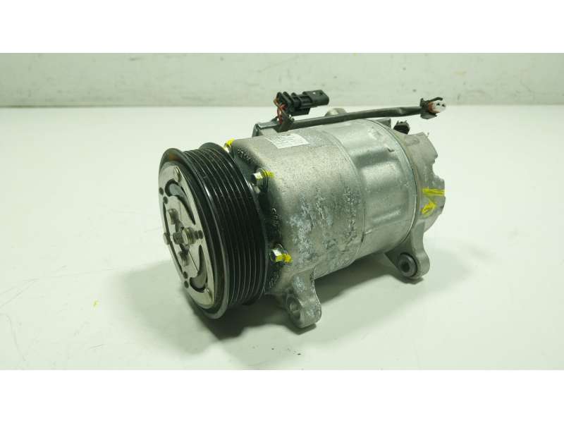Recambio de compresor aire acondicionado para bmw 2 active tourer (u06) 220i mild hybrid referencia OEM IAM 64525A5C710  