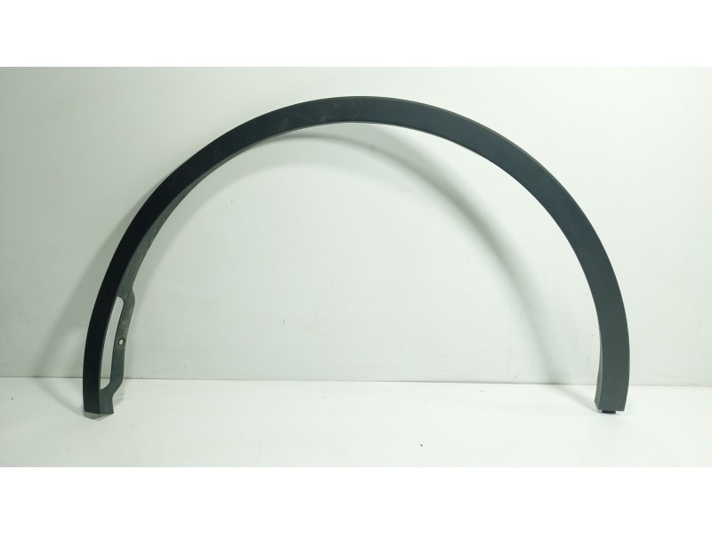Recambio de aletin delantero izquierdo para tesla model y ev perfomance a las 4 ruedas referencia OEM IAM  168385900A 