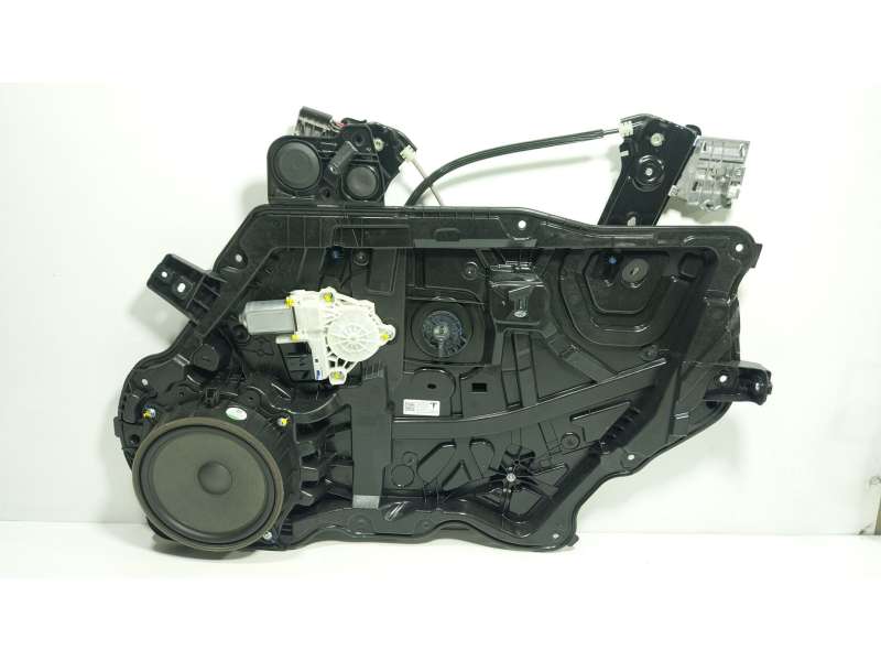 Recambio de elevalunas delantero derecho para tesla model y ev perfomance a las 4 ruedas referencia OEM IAM  149550900F 