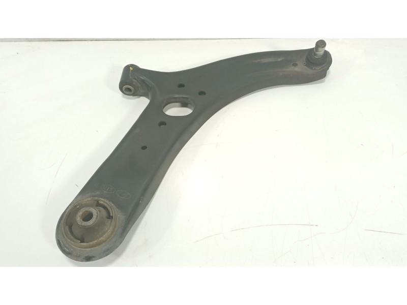 Recambio de brazo suspension inferior delantero derecho para kia rio iii (ub) 1.2 cvvt referencia OEM IAM   