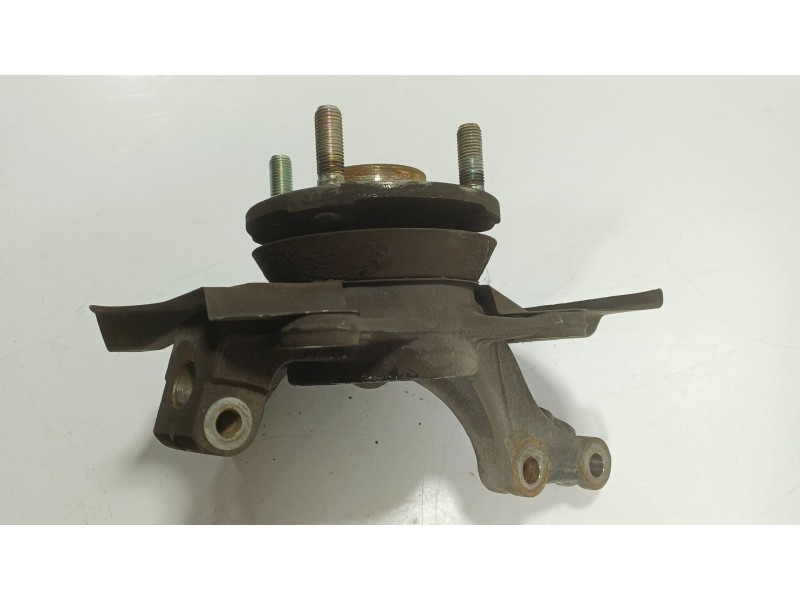 Recambio de mangueta delantera derecha para kia rio iii (ub) 1.2 cvvt referencia OEM IAM   