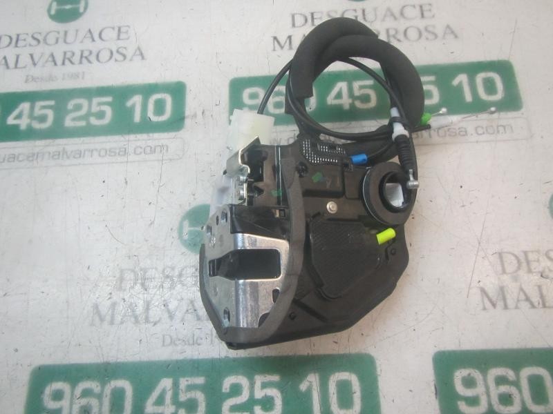 Recambio de cerradura puerta trasera derecha para toyota c-hr hybrid active referencia OEM IAM 69050F4010  