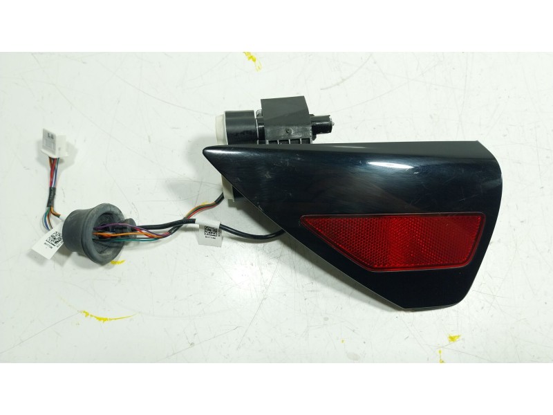 Recambio de tapa combustible para tesla model y ev perfomance a las 4 ruedas referencia OEM IAM  150551400D 