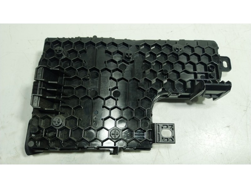 Recambio de modulo electronico para tesla model y ev perfomance a las 4 ruedas referencia OEM IAM  165765039A 