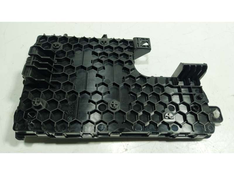 Recambio de modulo electronico para tesla model y ev perfomance a las 4 ruedas referencia OEM IAM  149784739D 
