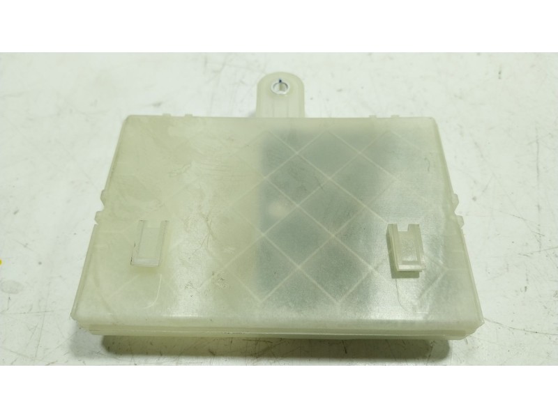 Recambio de modulo electronico para tesla model y ev perfomance a las 4 ruedas referencia OEM IAM  P153726420B 
