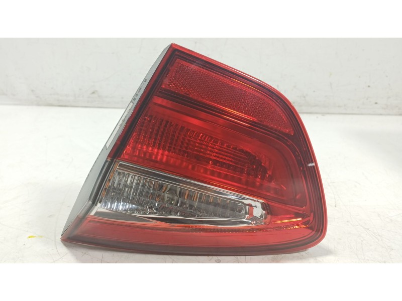 Recambio de piloto trasero derecho interior para kia rio iii (ub) 1.2 cvvt referencia OEM IAM  924041W2 