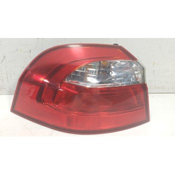 Recambio de piloto trasero izquierdo para kia rio iii (ub) 1.2 cvvt referencia OEM IAM  924011W2 