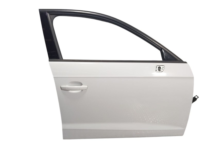 Recambio de puerta delantera derecha para audi a3 sportback (8va, 8vf) 1.6 tdi referencia OEM IAM   