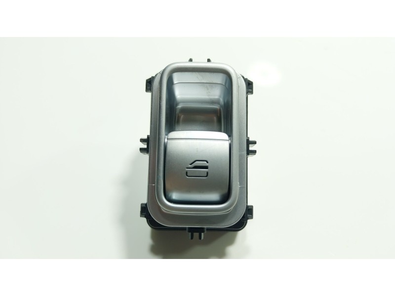 Recambio de mando elevalunas trasero izquierdo para omoda omoda5 hev referencia OEM IAM  808000821AA 