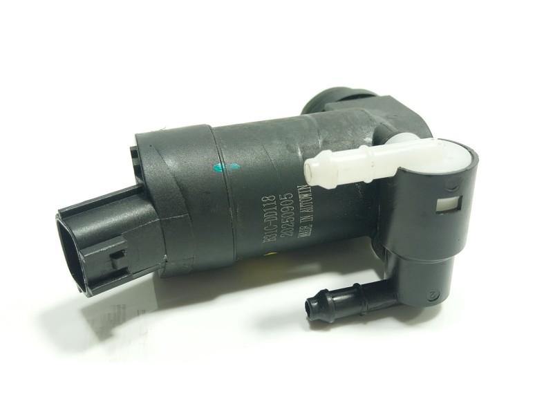 Recambio de bomba limpia para omoda omoda5 hev referencia OEM IAM  20250905 