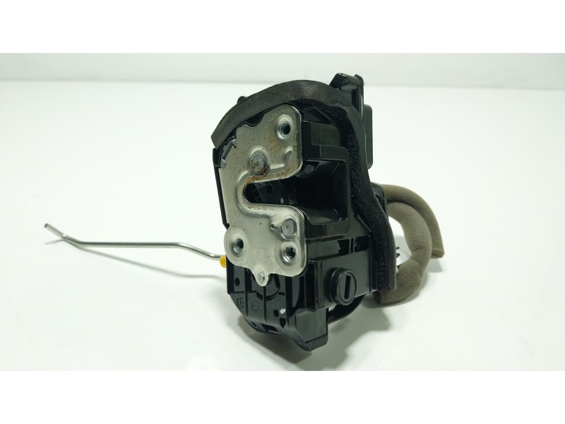 Recambio de cerradura puerta trasera izquierda para omoda omoda5 hev referencia OEM IAM  554001267AA 