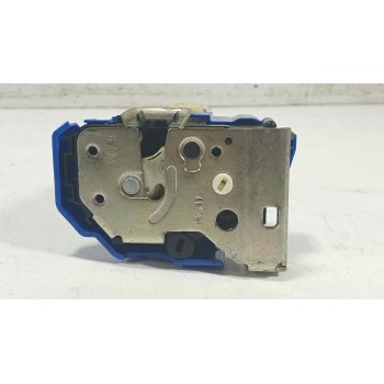 CERRADURA PUERTA TRASERA IZQUIERDA 