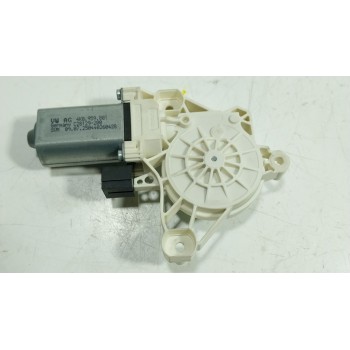 MOTOR ELEVALUNAS DELANTERO DERECHO 4K0959801 
