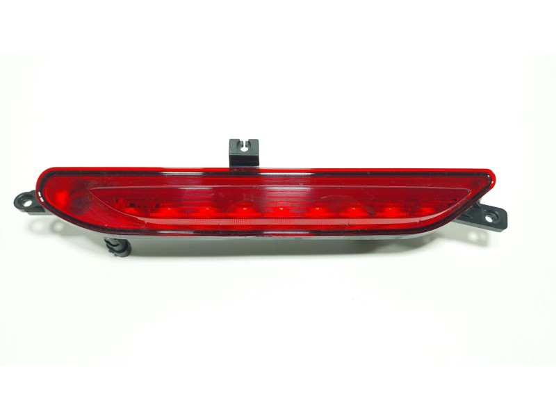 Recambio de piloto trasero central para omoda omoda5 hev referencia OEM IAM  605000616A 