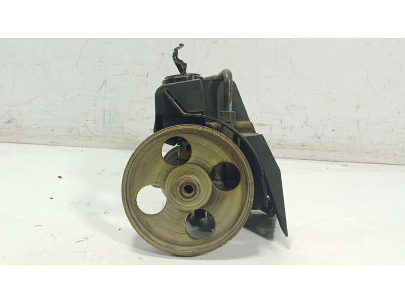 Recambio de bomba servodireccion para peugeot 206 hatchback (2a/c) 1.4 i referencia OEM IAM  26079836 