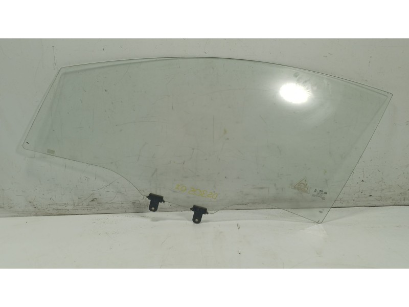Recambio de cristal puerta delantero izquierdo para kia rio iii (ub) 1.2 cvvt referencia OEM IAM   