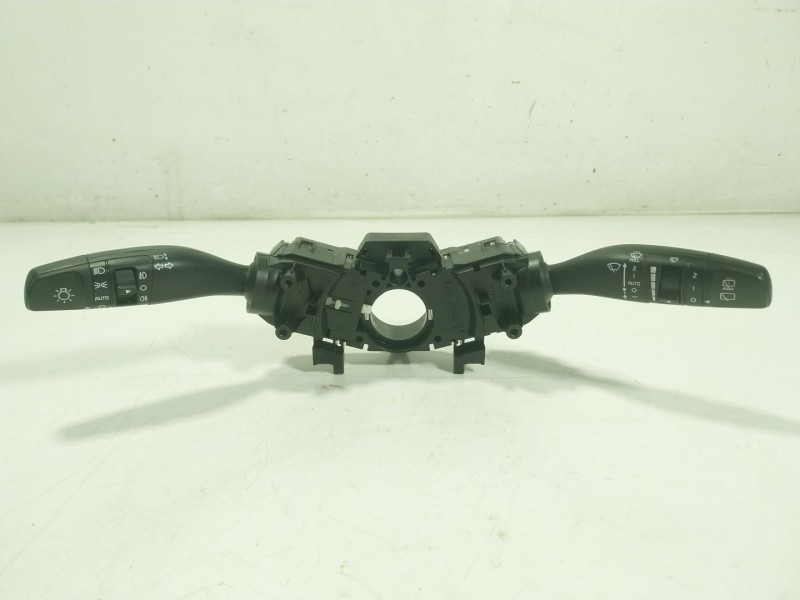 Recambio de mando luces para kia stonic (yb) 1.0 t-gdi referencia OEM IAM  93403H8960 
